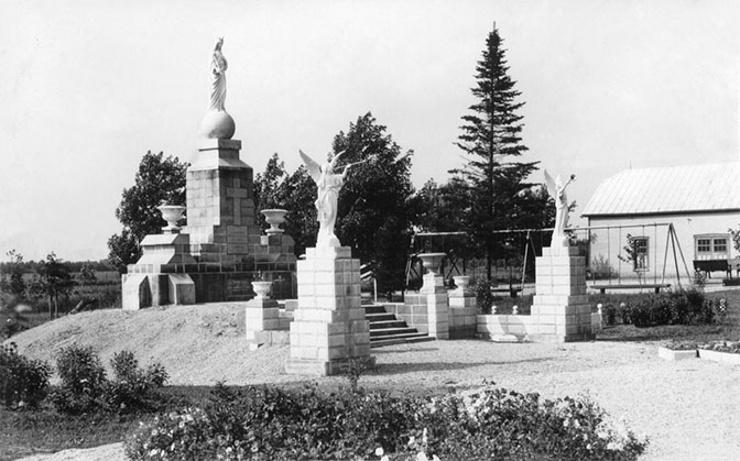 Monument  Marie
